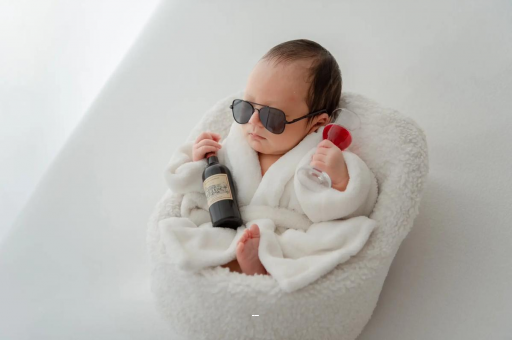 句容宝宝拉白色粘液